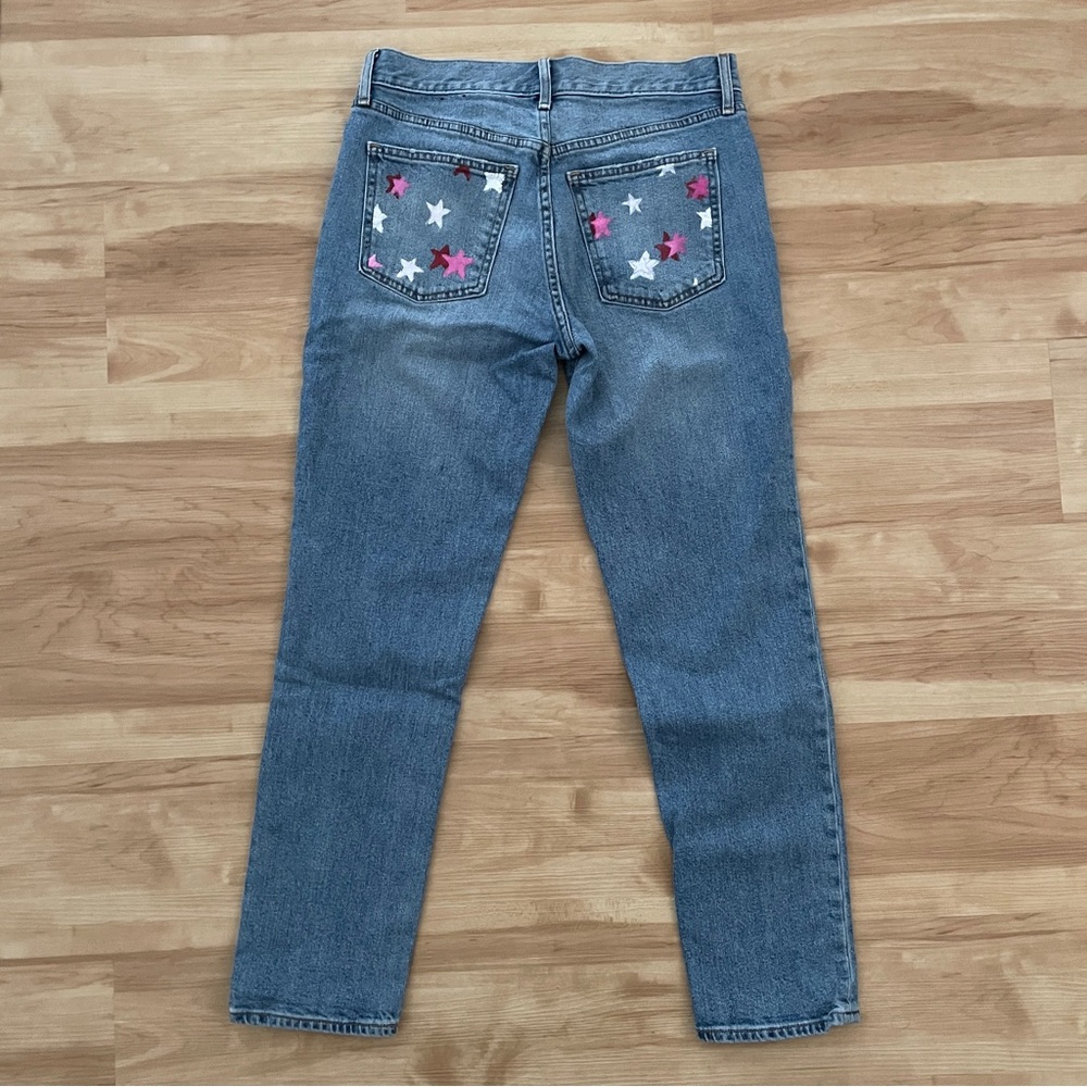Women's Gap Best Girlfriend Blue Jeans Star Pockets Size 26 Inseam 27 inches